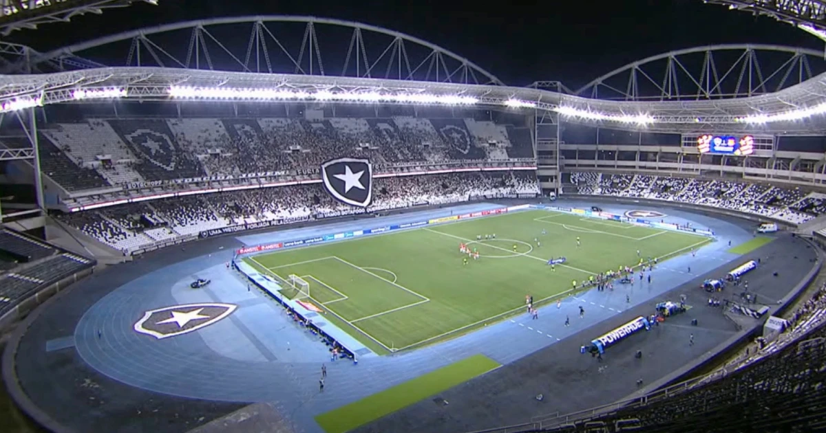 Botafogo vive noite de alerta e registra marca que expõe a arquibancada