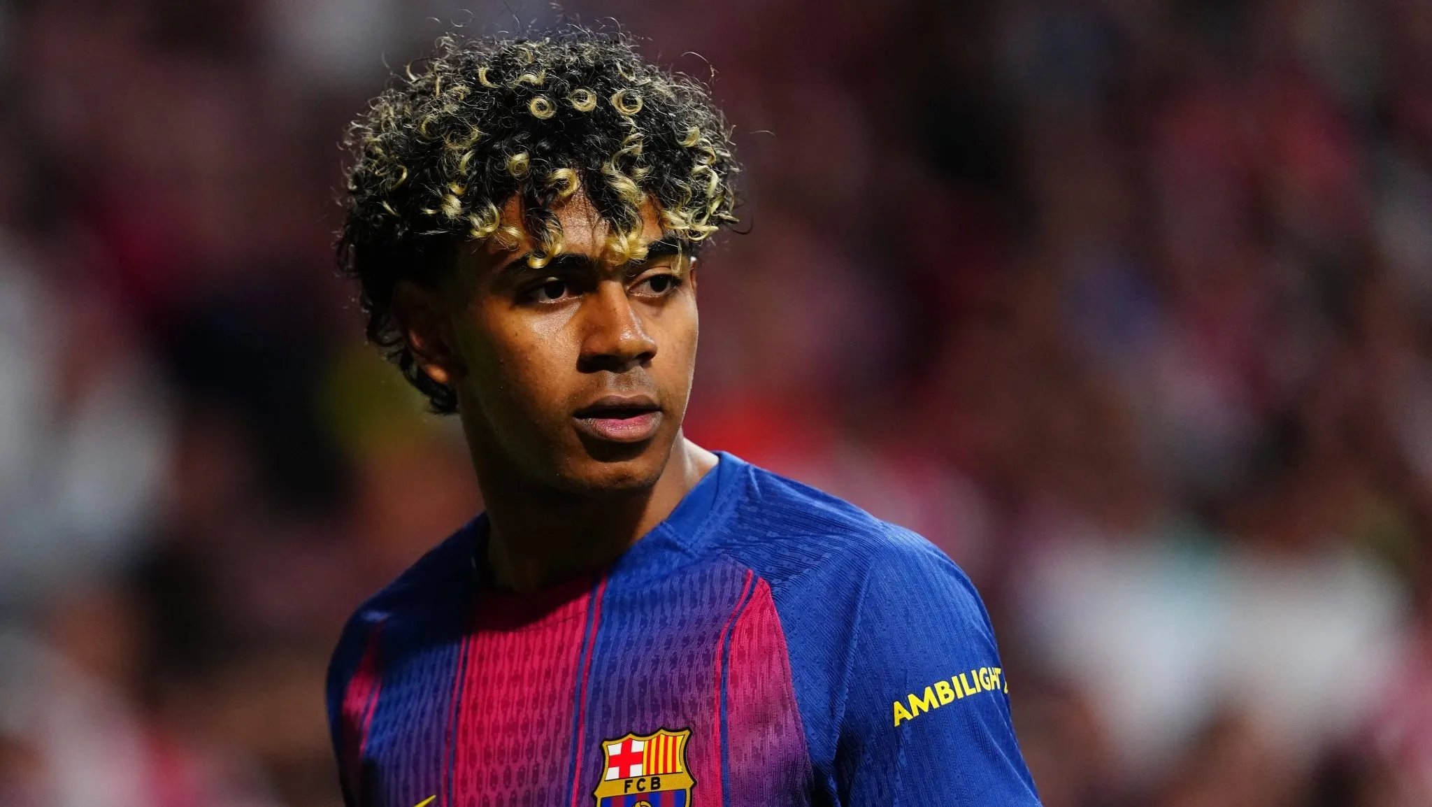 Flick defende Yamal e promete blindagem ao jovem do Barcelona
