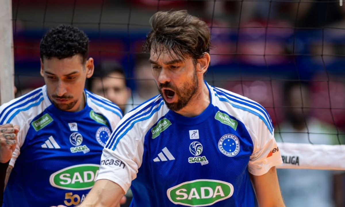Cruzeiro domina Goiás, faz 3 a 0 e fica a um passo da semifinal