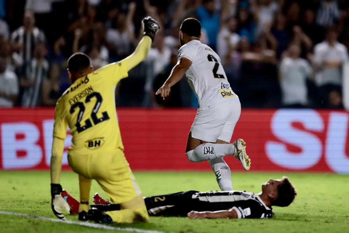 Santos vence o Atlético-MG e expõe o roteiro que ninguém esperava na Vila