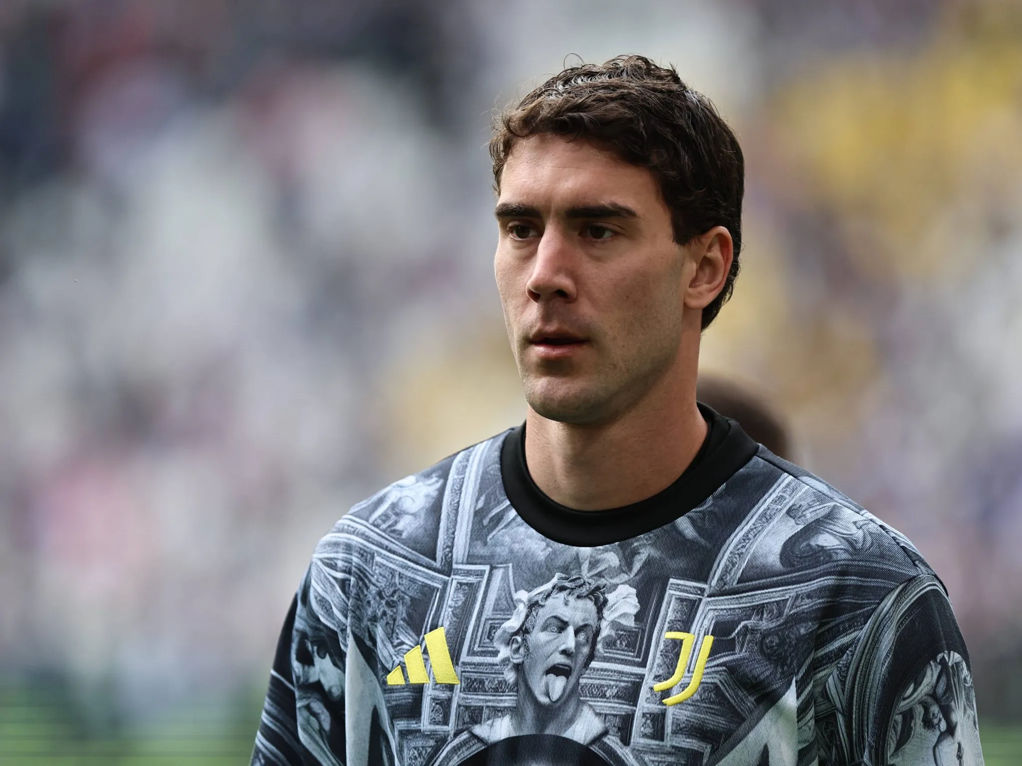 Juventus trava com Vlahovic e esbarra no custo que muda tudo