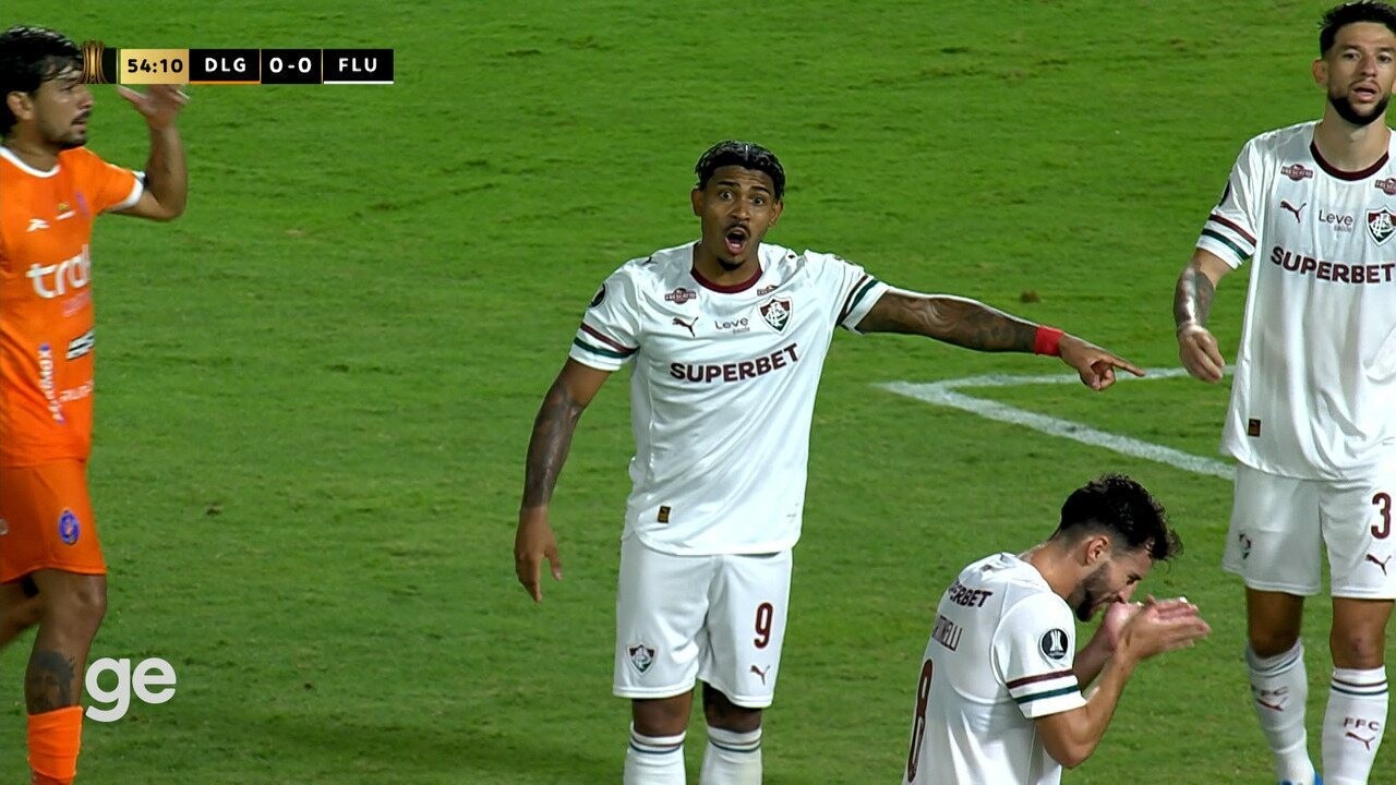 Samuel Xavier expõe falha do Fluminense na estreia: posse sem força e 0 a 0