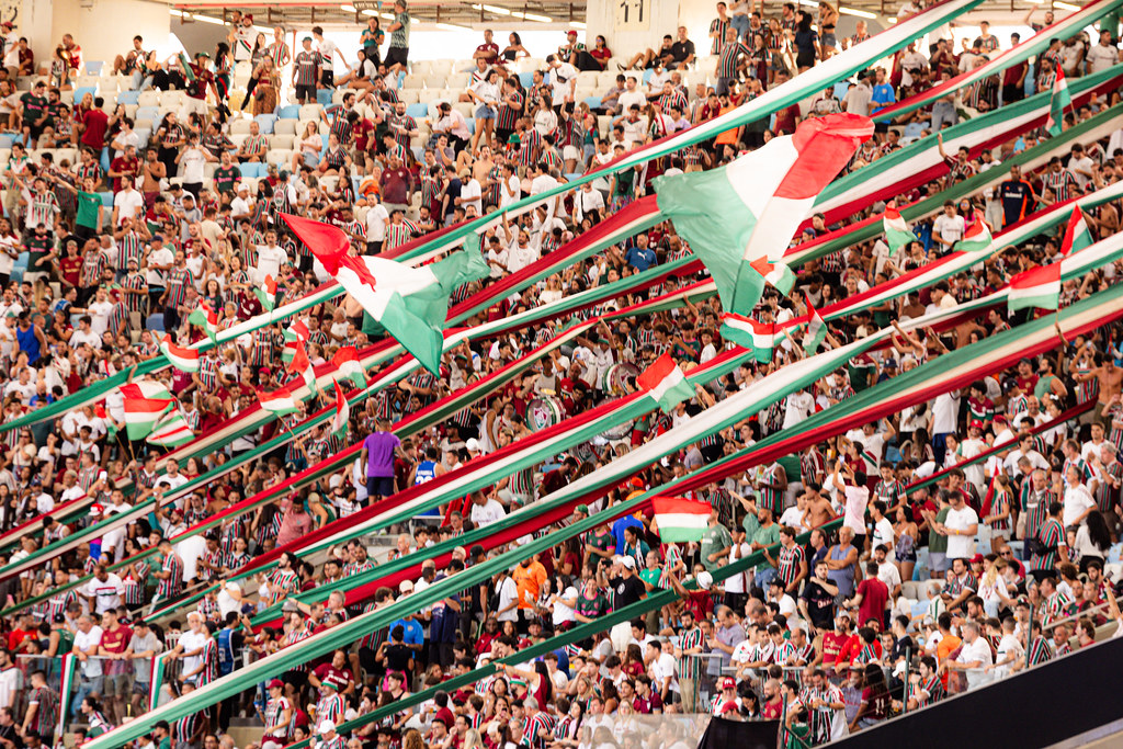 Torcida off-Rio do Fluminense expõe a ferida que o adiamento do Fla-Flu abriu