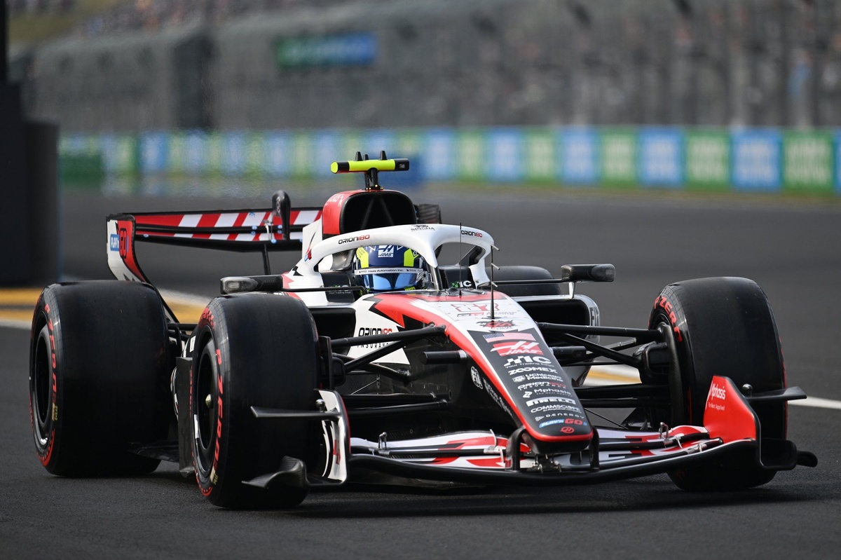 Haas vê Bearman sem teto e aposta alto no jovem em 2026