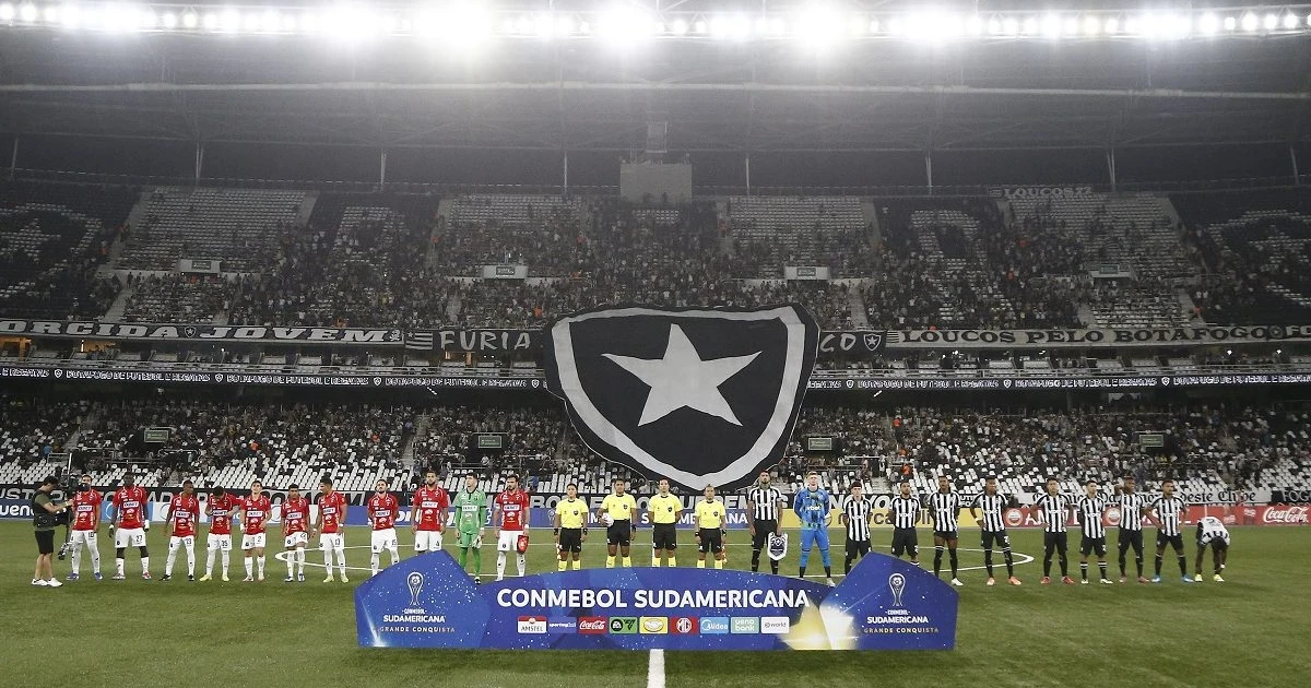 Botafogo Way vira problema e expõe a pressão sobre Franclim Carvalho