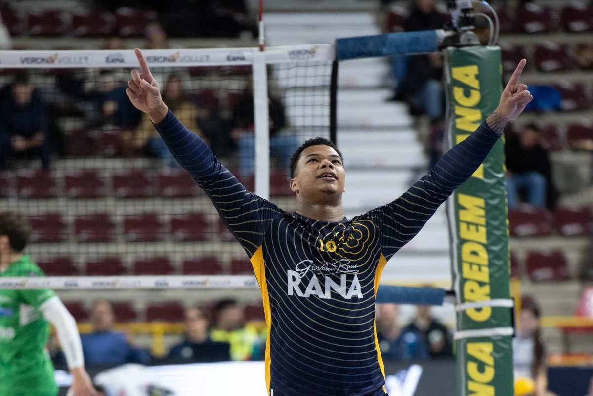 Verona domina Civitanova e abre a semi do Italiano com 3 a 0