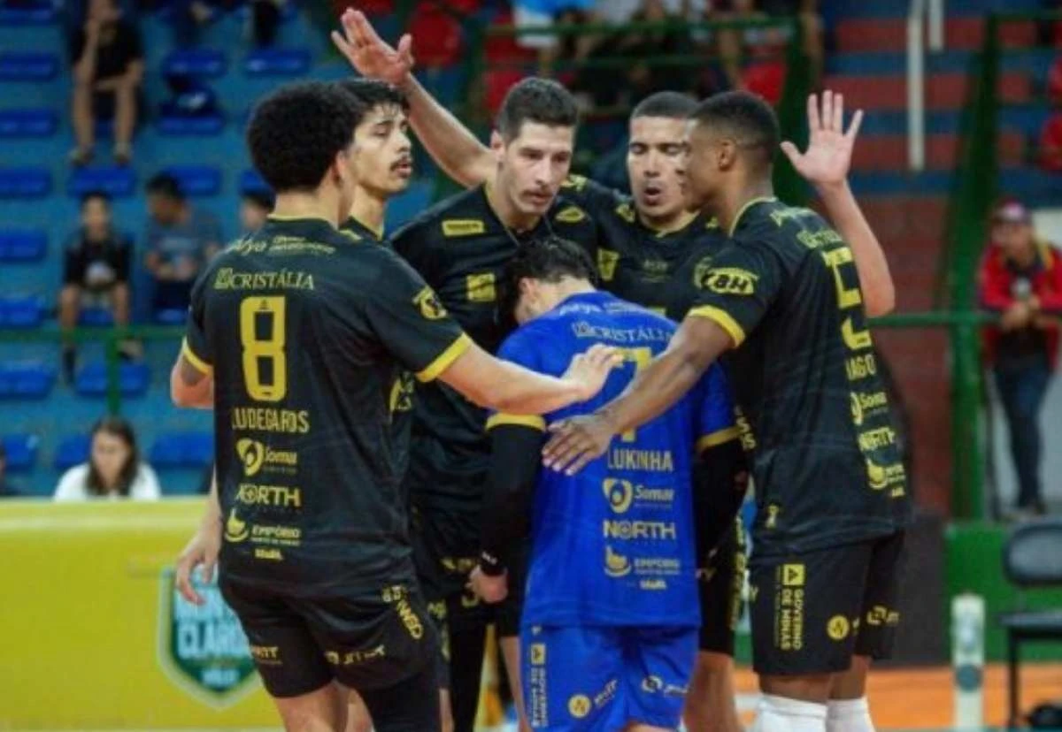 Montes Claros vence o Brasília e força jogo 3 na semifinal da Superliga B
