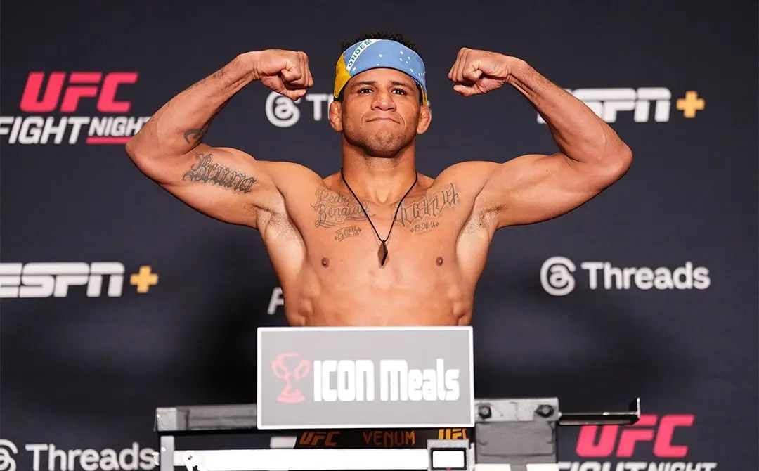 Durinho bate o peso e entra em noite decisiva no UFC Winnipeg