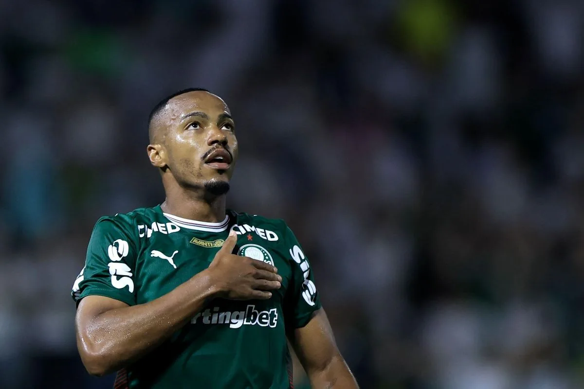 Sem Arias e com dúvidas: o que muda no Palmeiras para o Dérbi