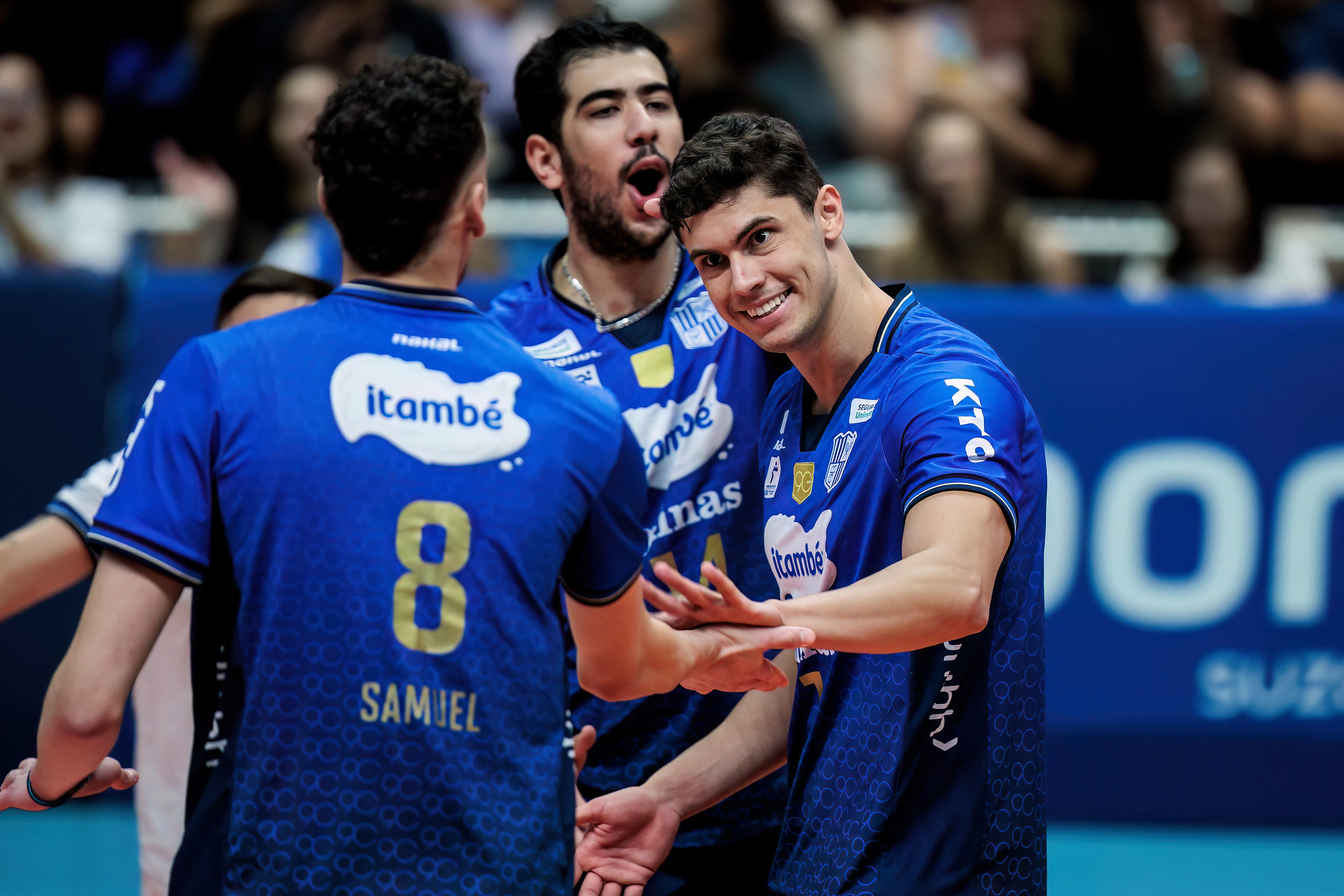 Minas volta à semifinal e deixa um aviso antes do clássico com o Sada Cruzeiro