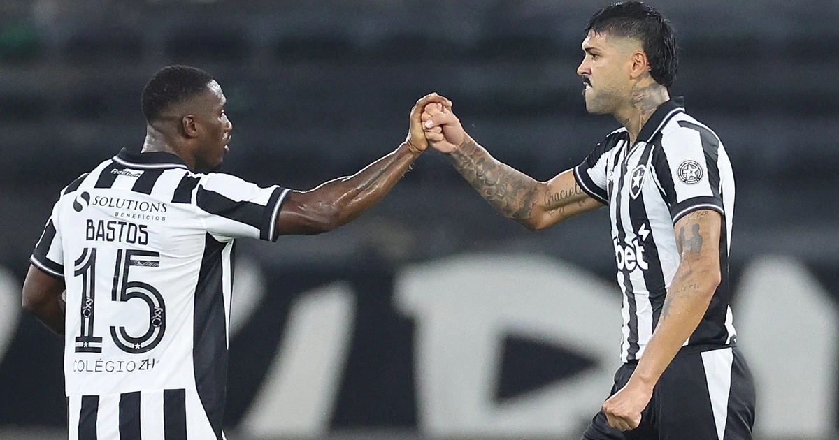 Barboza volta, Botafogo muda o desenho e pode selar vaga contra o Racing