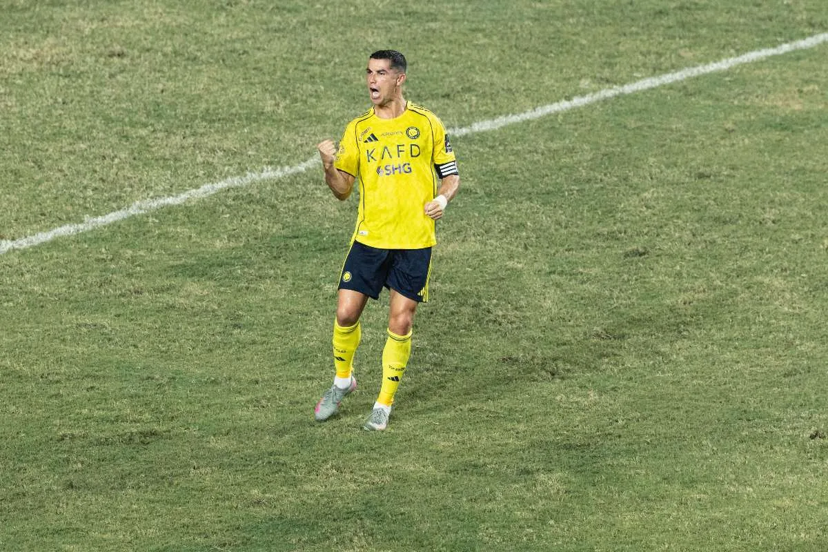 CR7 faz 968 e acende outra contagem que o mundo já acompanha