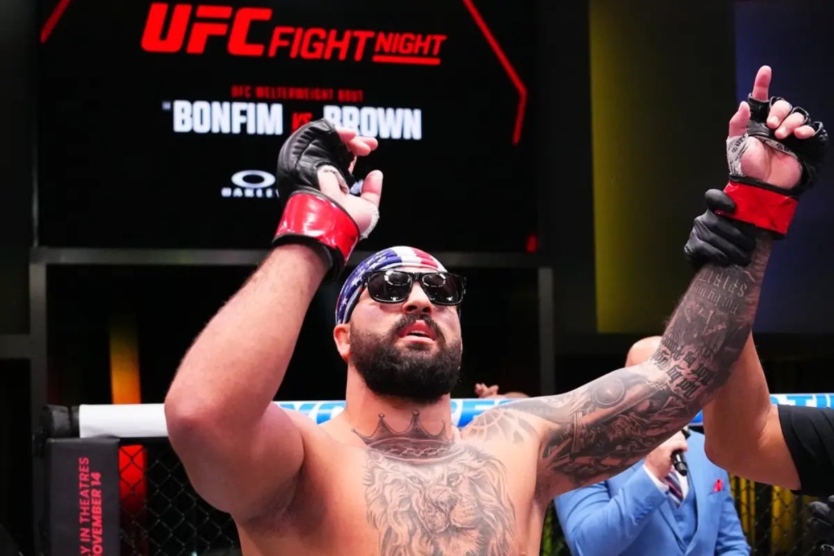 Josh Hokit joga cantada em Laura Sanko e o clima pesa no UFC 327