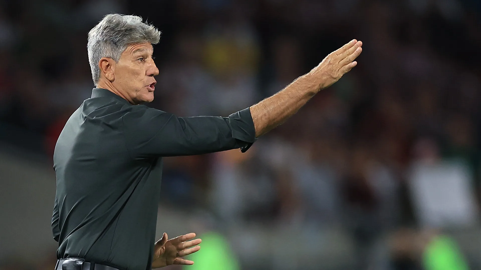 Conmebol mira a inscrição de Renato e um detalhe pode pesar na defesa do Vasco