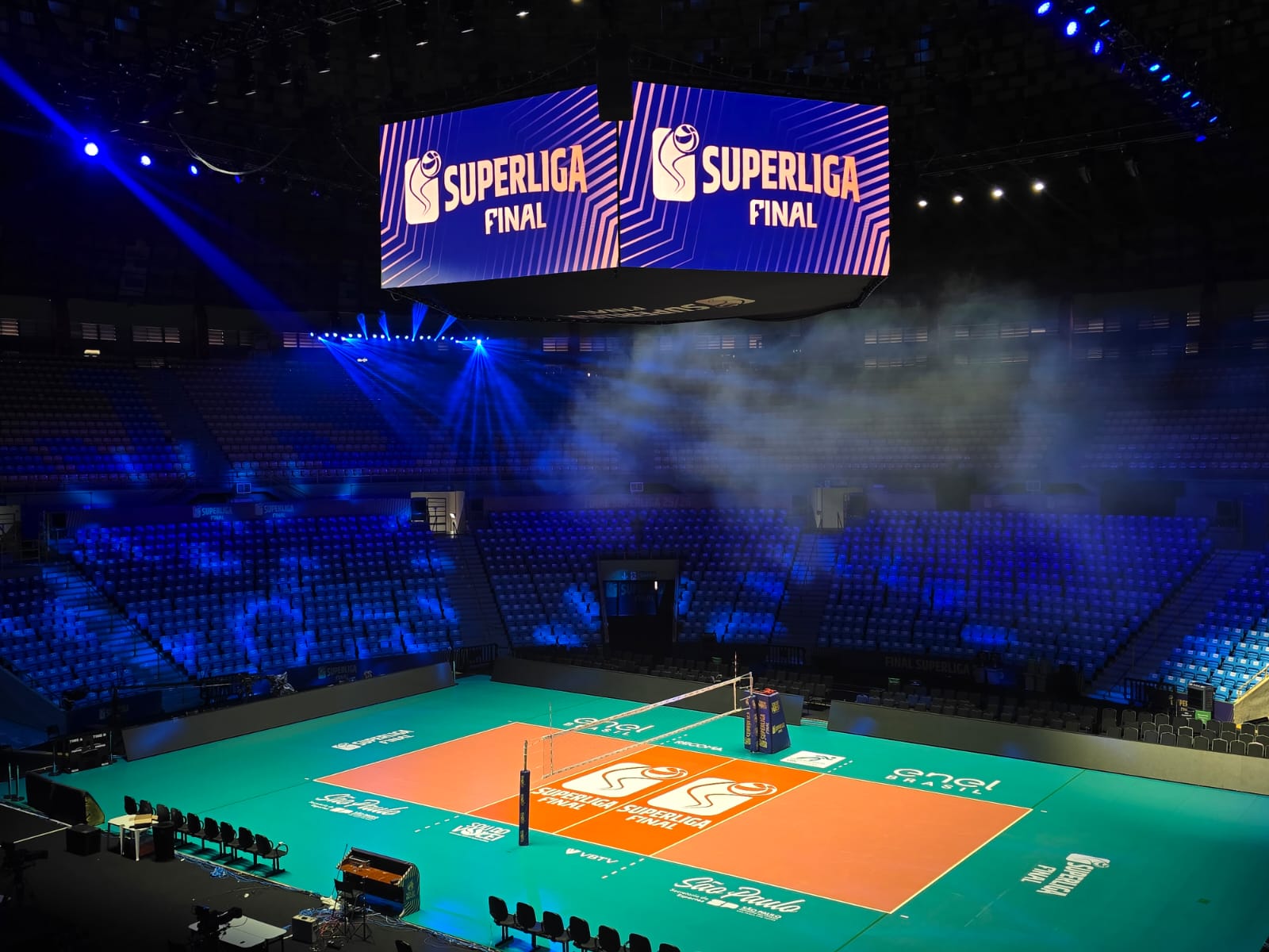 Sada e Renata fazem a final que pode mudar o topo da Superliga